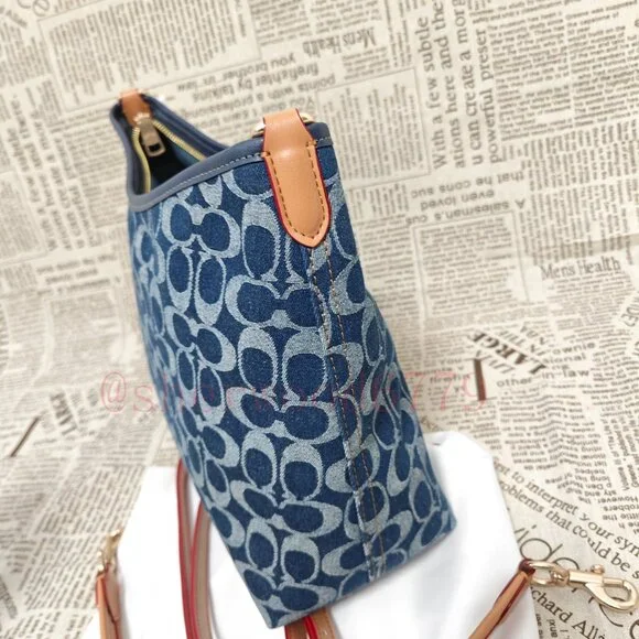 🥳🥳Coach Laurel Shoulder Bag Denim - Picture 8 of 11
